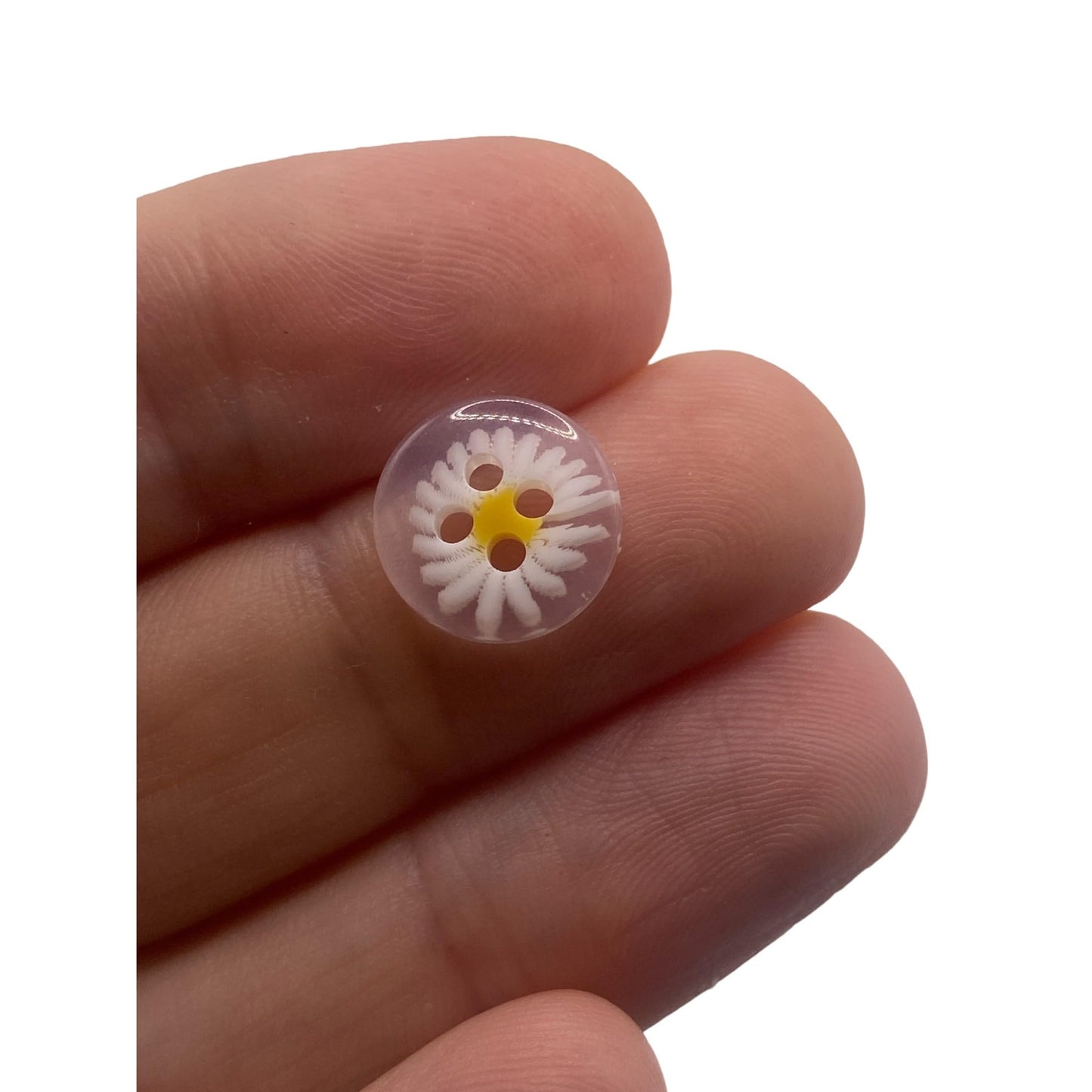 KnitForLess Clear Resin Daisy Flower Buttons 11.5mm 4 Hole for Sewing Knitting Jewellery Making Craft Projects Home