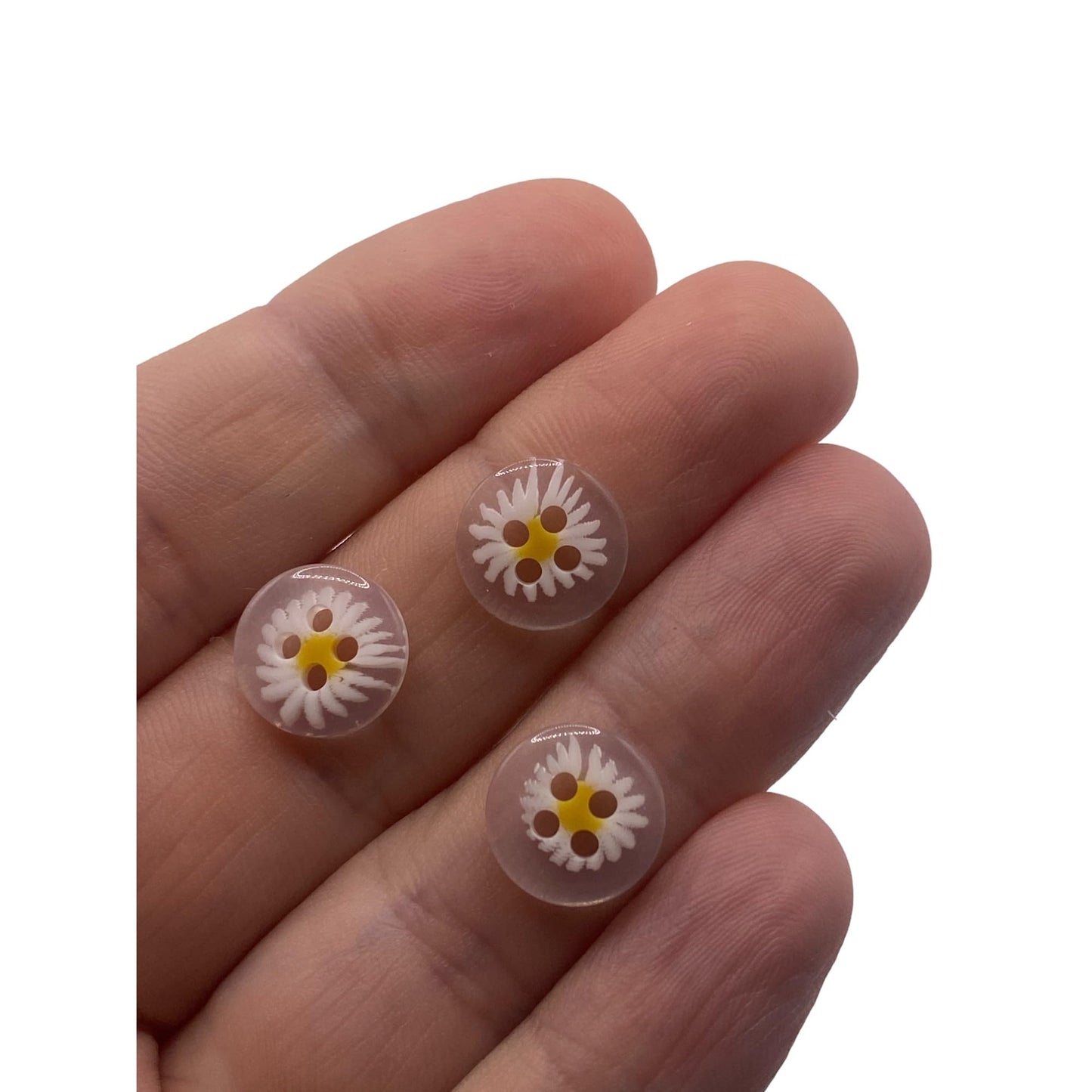 KnitForLess Clear Resin Daisy Flower Buttons 11.5mm 4 Hole for Sewing Knitting Jewellery Making Craft Projects Home