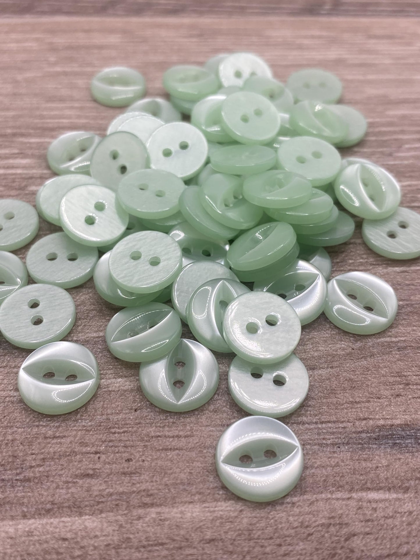 KnitForLess 100Pcs 11mm Fisheye Buttons Polyester Baby Cardigans Knitting Sewing Mint