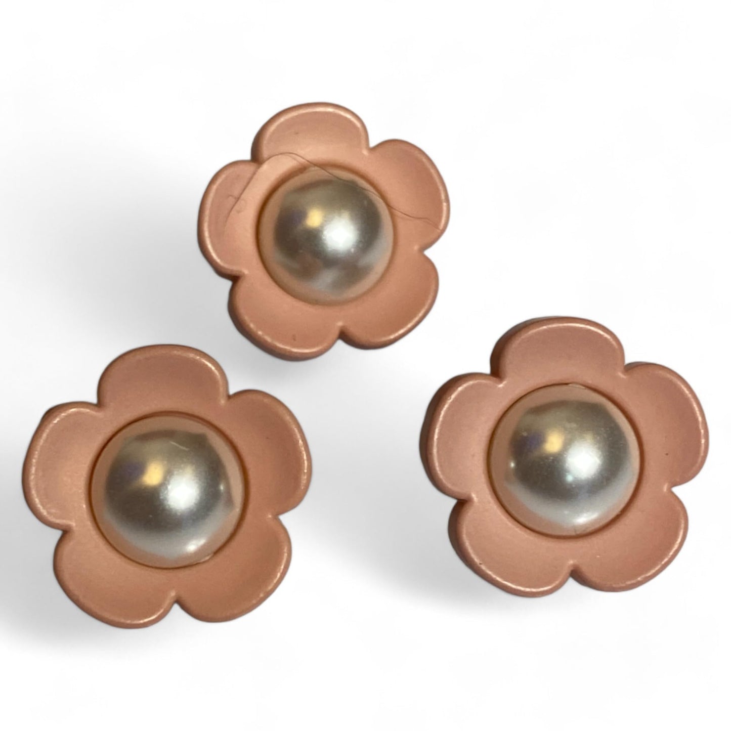 KnitForLess Plastic Flower Buttons 15mm Pack of 10 3 Colours Cardigans Sewing Knitting