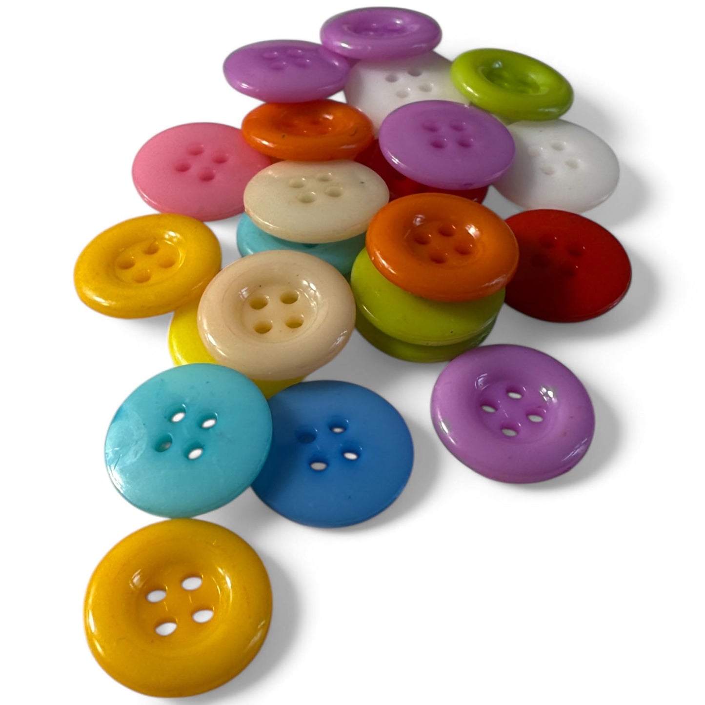 KnitForLess Plastic Buttons 15mm 4 Hole Mixed Colours 100 Pieces for Sewing and Crafts