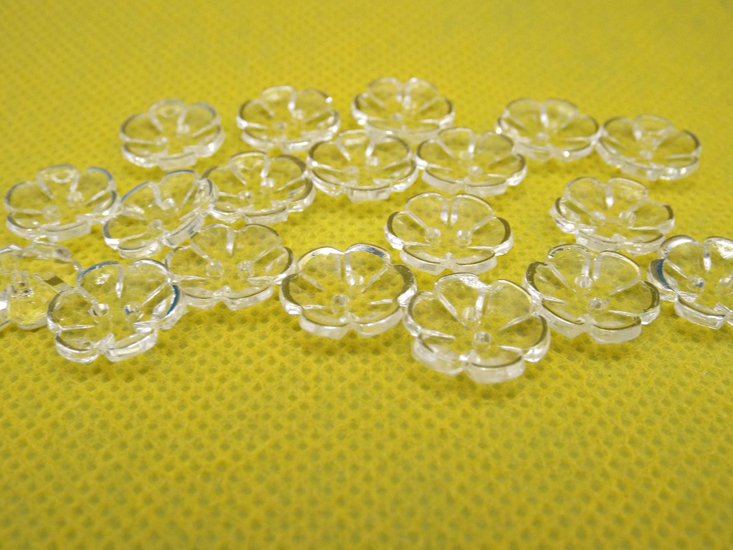 KnitForLess 13mm Buttons Clear Transparent Rose Flower Baby Cute Cardigans Knitting Crafts