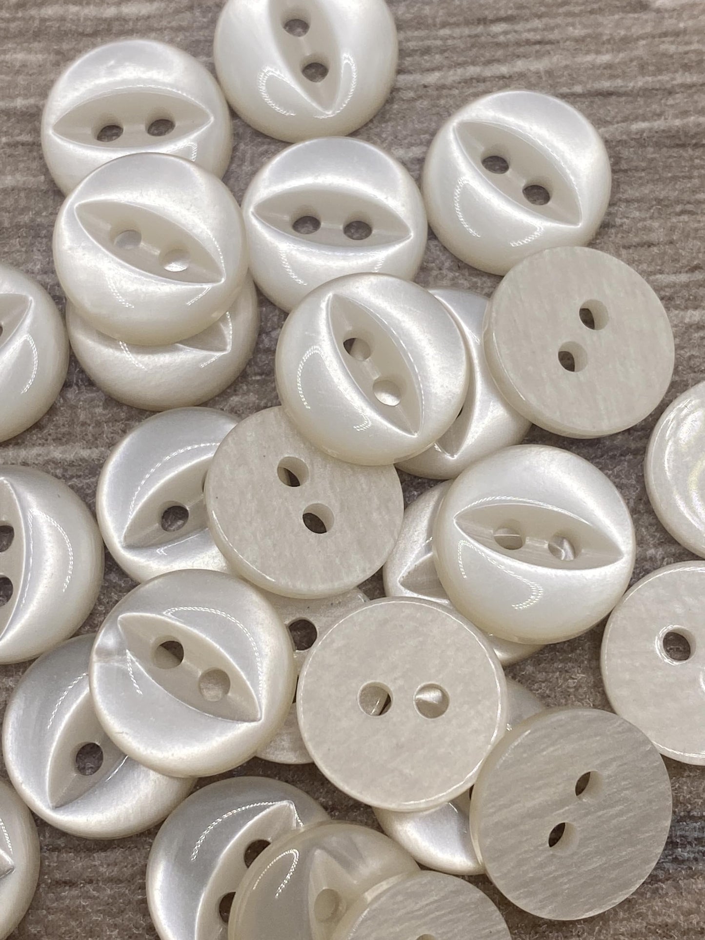 Fisheye Buttons 3 Sizes 2 Hole Baby Knitting Pack of 10 (08 Cream 16.5mm)