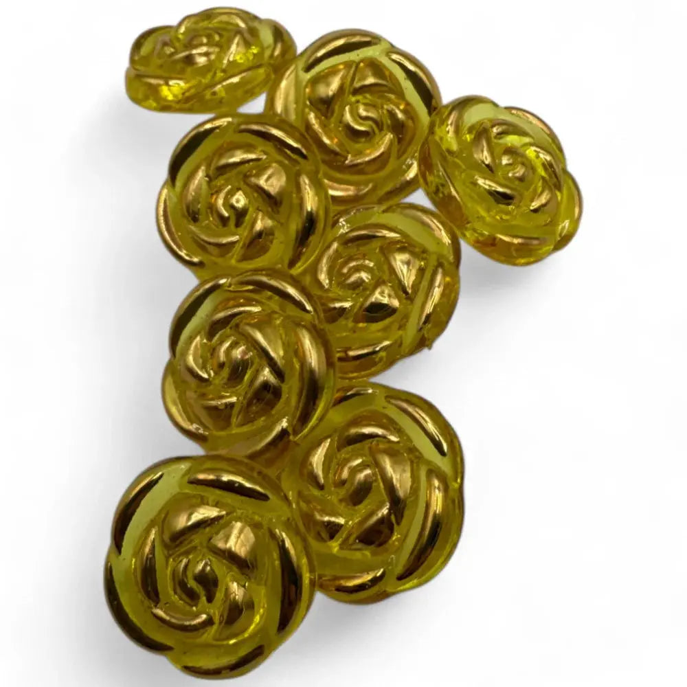 Yellow rose-shaped buttons.