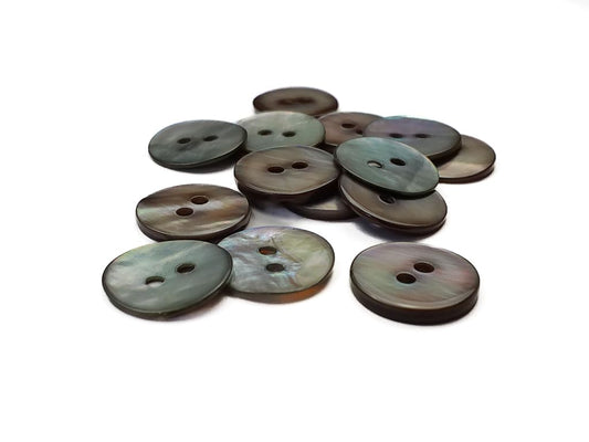 KnitForLess 25Pcs 15mm Smokey Gray Natural Mother of Pearl Shell Buttons 2 Hole Knitting Crafts Scrapbook