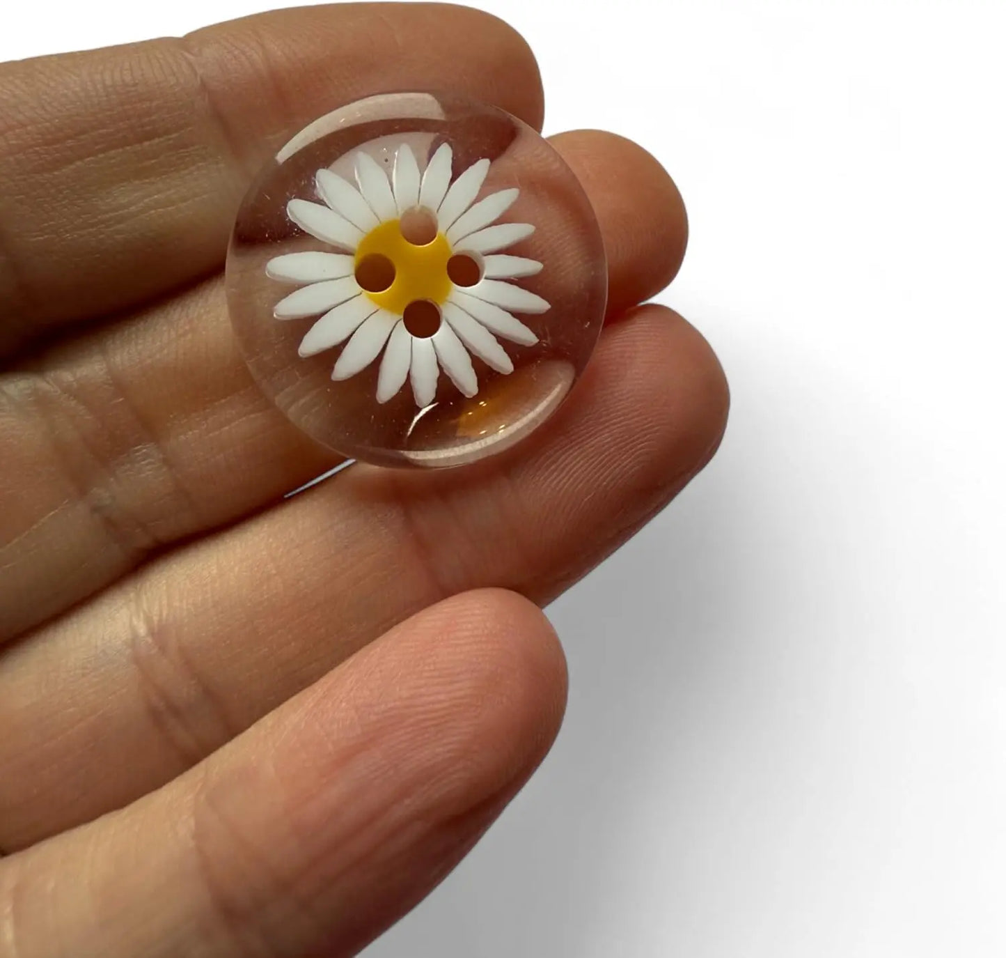 Clear Resin Daisy Flower Shaped Buttons, 25mm, 4 Hole, for Sewing, Knitting, Jewellery Making, Craft Projects, Home Décor Pack of 10