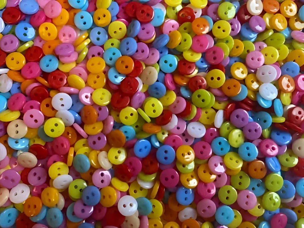100Pcs Assorted 7mm Tiny Buttons Resin Round Mixed Colours for Baby Dolls Knitting Sewing and Crafts Rainbow Cardigans