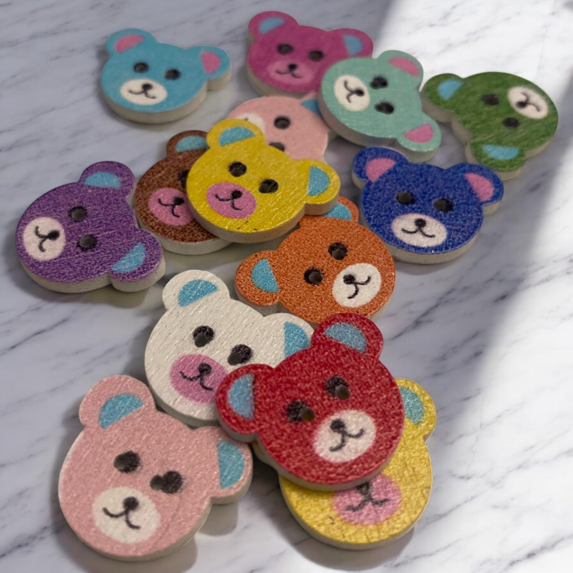 KnitForLess 10Pcs Wooden Teddy Bear Buttons Mixed Colours for Baby Childrens Cardigans Knitting Hole 18x15mm Novelty