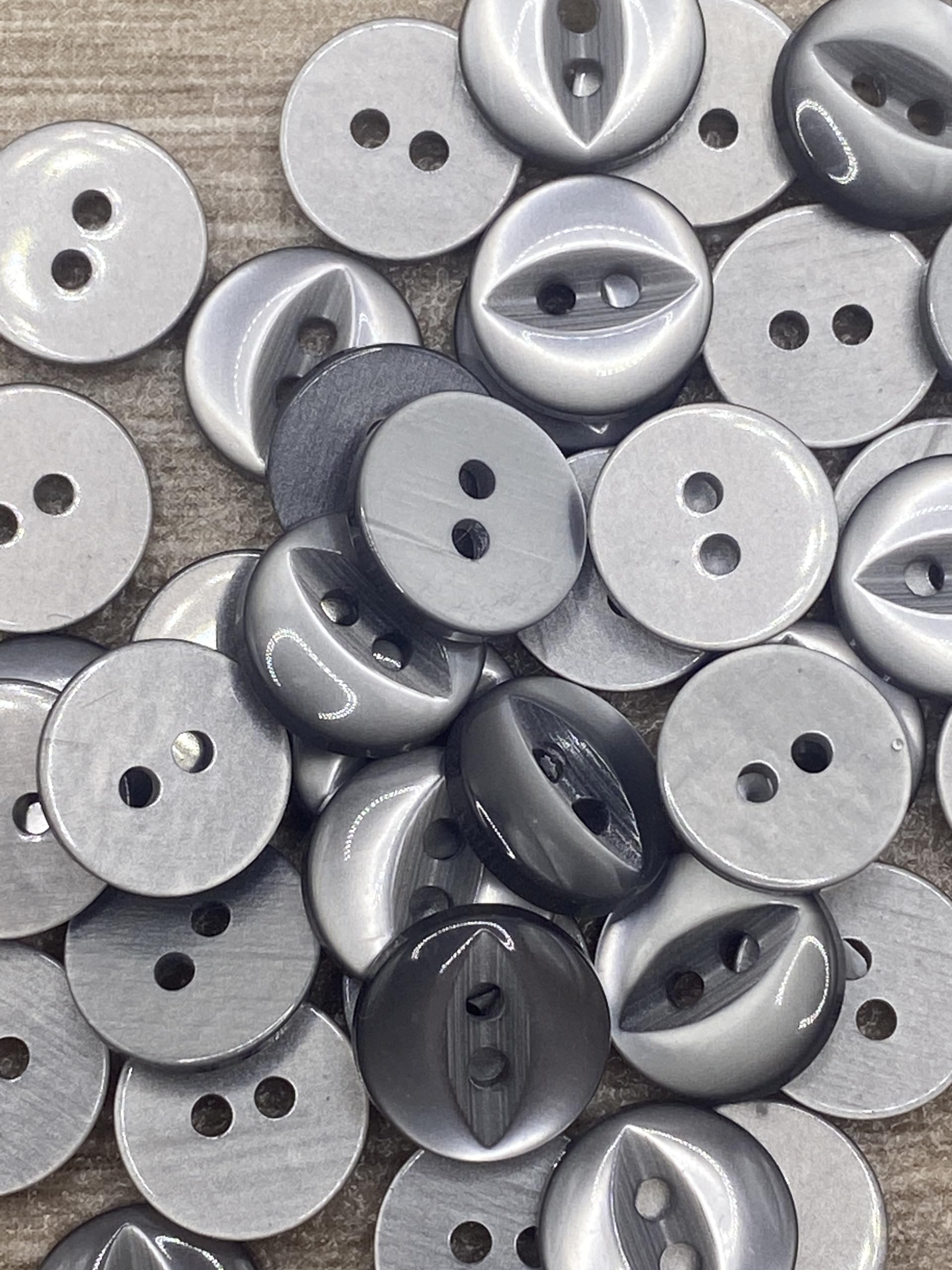 KnitForLess 100Pcs 11mm Fisheye Buttons Polyester Baby Cardigans Knitting Sewing