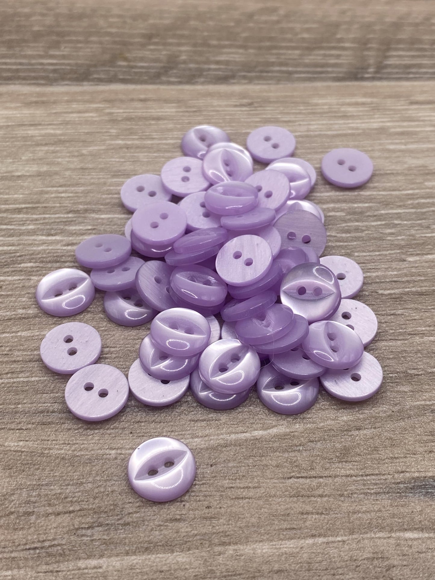 Fisheye Buttons 3 Sizes 2 Hole Baby Knitting Pack of 10 (15 Lilac 16.5mm)