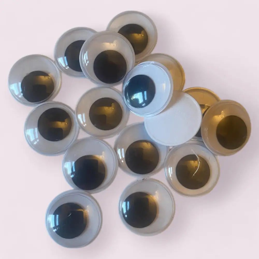 KnitForLess Large Googly Eyes 20mm Self-Adhesive Wiggle for Crafts DIY Projects School Art Supplies & Kids Activities,