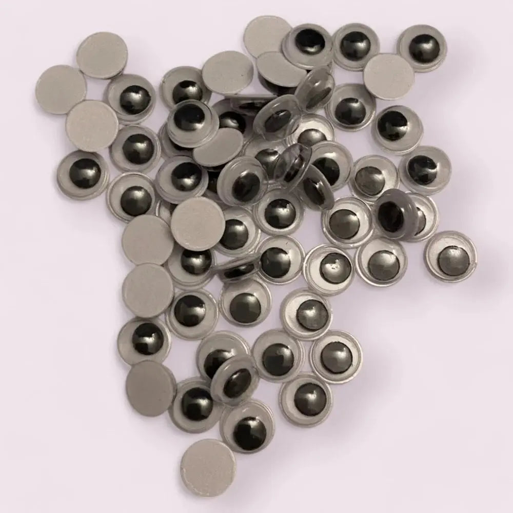 Pile of googly eyes.