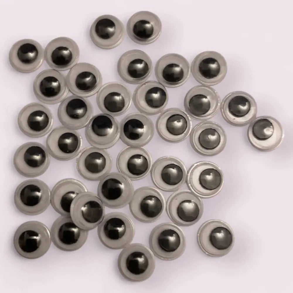 Pile of googly eyes.