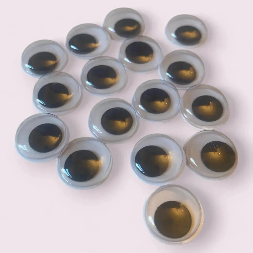 Pile of glass doll eyes.