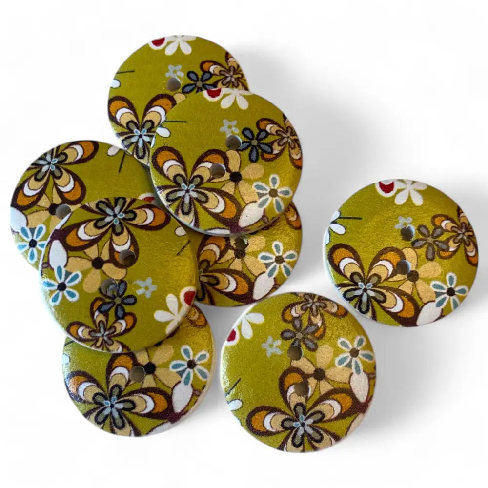 KnitForLess Wooden Buttons 25mm Green Flower Design 2 Hole 10 Pieces for Cardigans and Sewing