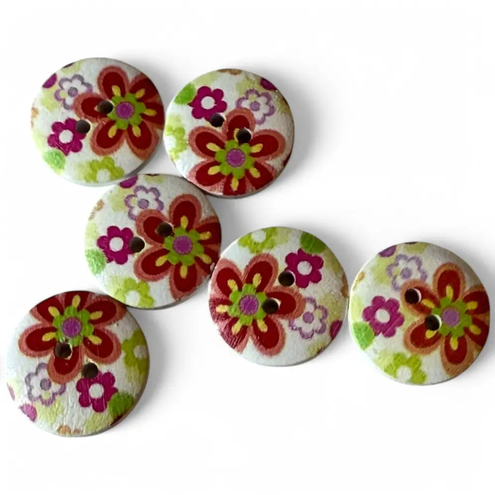 KnitForLess Wooden Buttons Cute 20mm Flower Pattern 2 Hole Design 6 Pieces